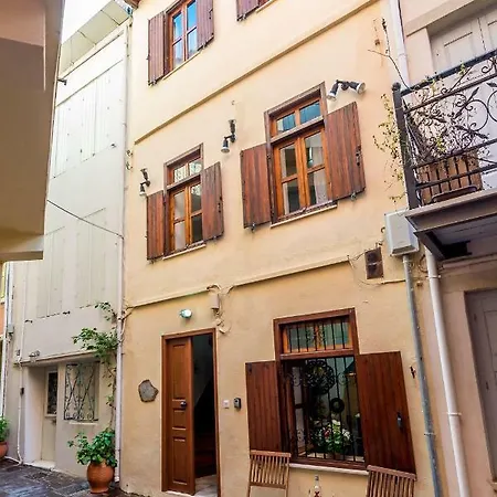 Eros House Hébergement de vacances *