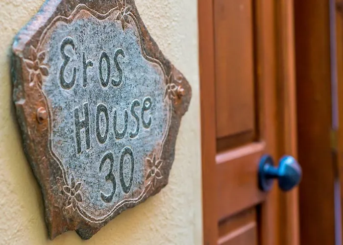 Nyaraló Eros House *